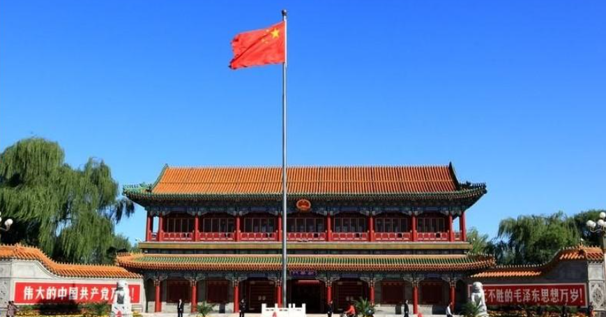 對未來的影響:創(chuàng)新與責(zé)任并重 對未來的影響:創(chuàng)新與責(zé)任并重