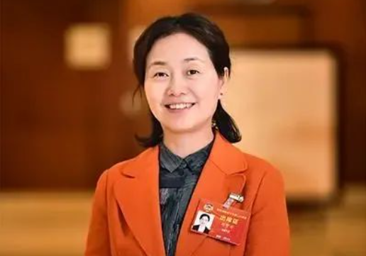 湖南省政協委員邱夢丹