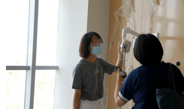 技術(shù)示范效應(yīng)：帶動(dòng)行業(yè)升級