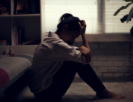 干細胞治療抑郁癥：如何從短期的抑郁評分改善到長期生活質量提升？